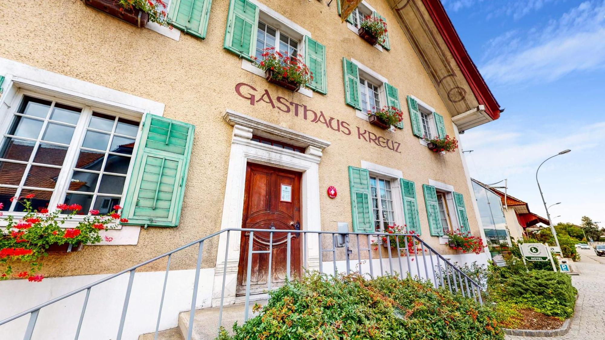 Gasthof Kreuz Egerkingen Esterno foto