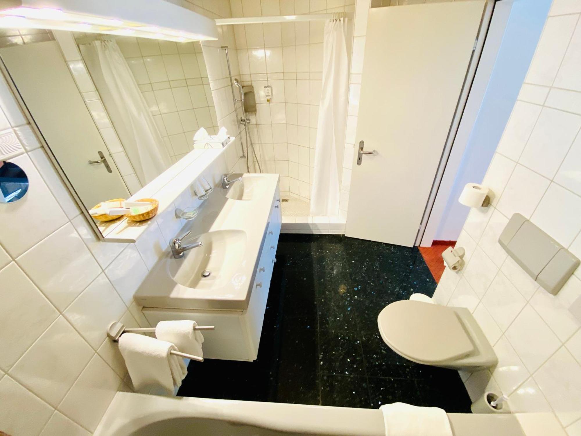 Gasthof Kreuz Egerkingen Esterno foto